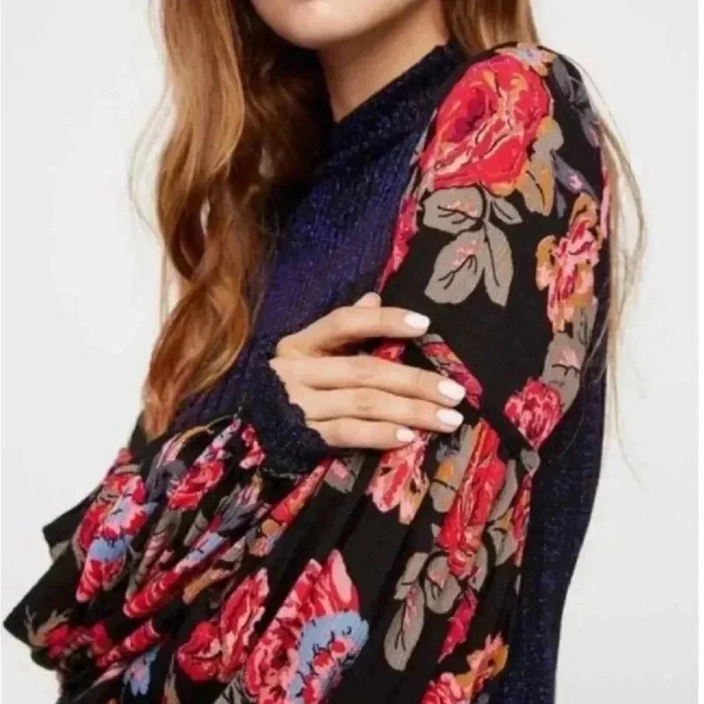 Free People Black Rose & Shine Lightweight Knit Dress SIZE XS PREOWNED - Picture 1 of 4